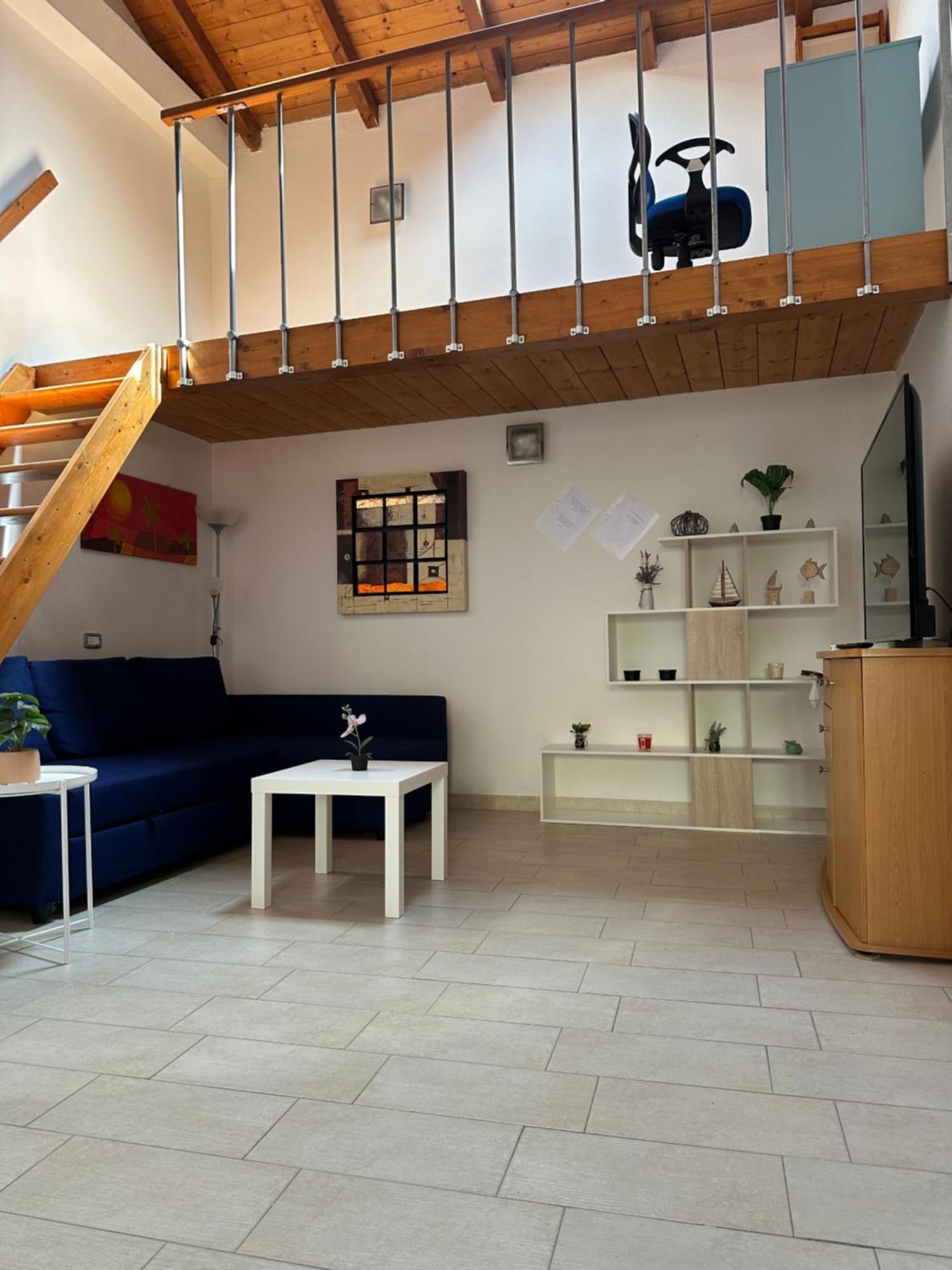 Stylish Loft Trivano Cagliari 2 Beds/2 Bath Exteriér fotografie